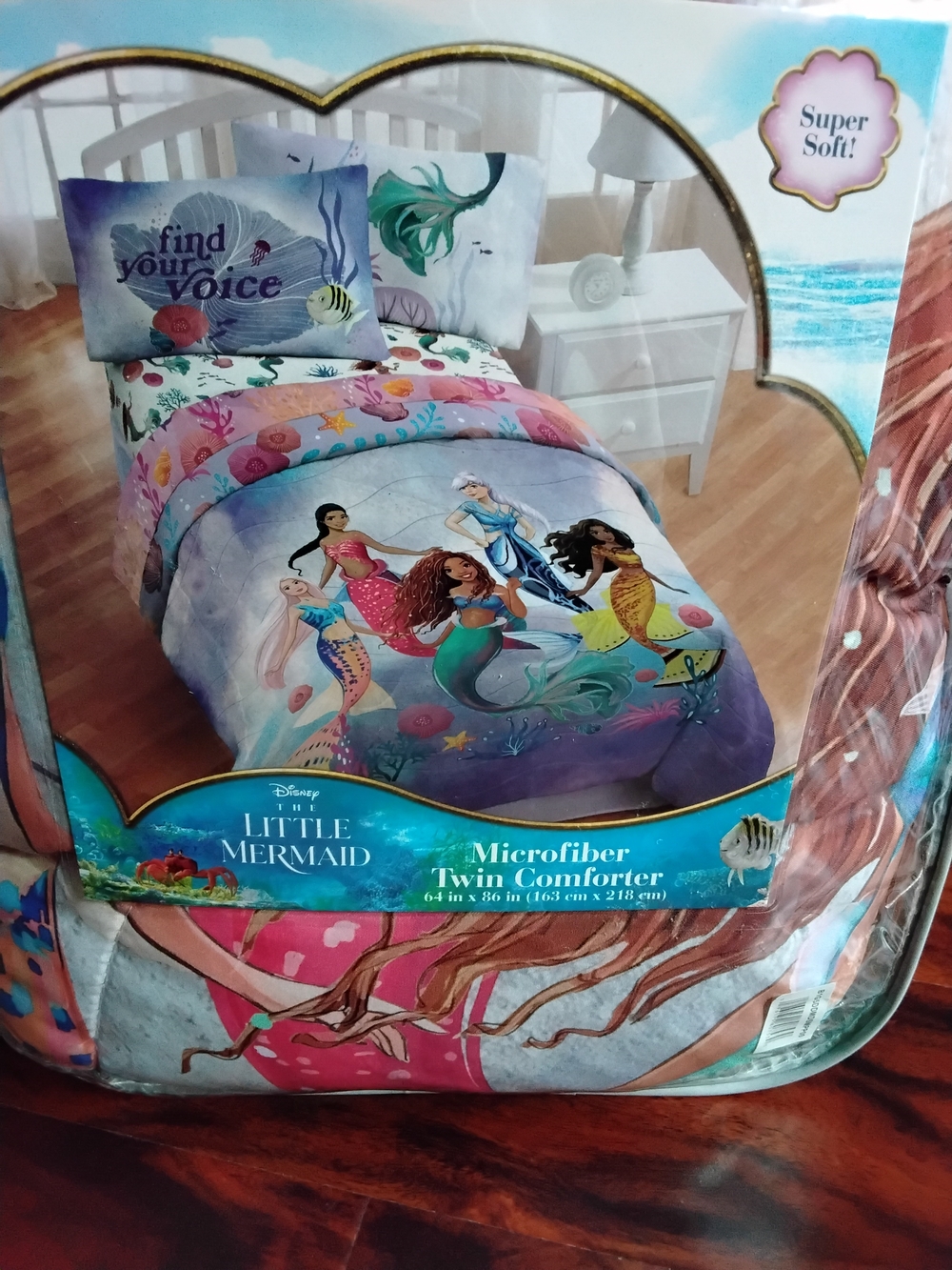 Little Mermaid Live Action Microfiber Twin Comforter - Purple / Multicolor